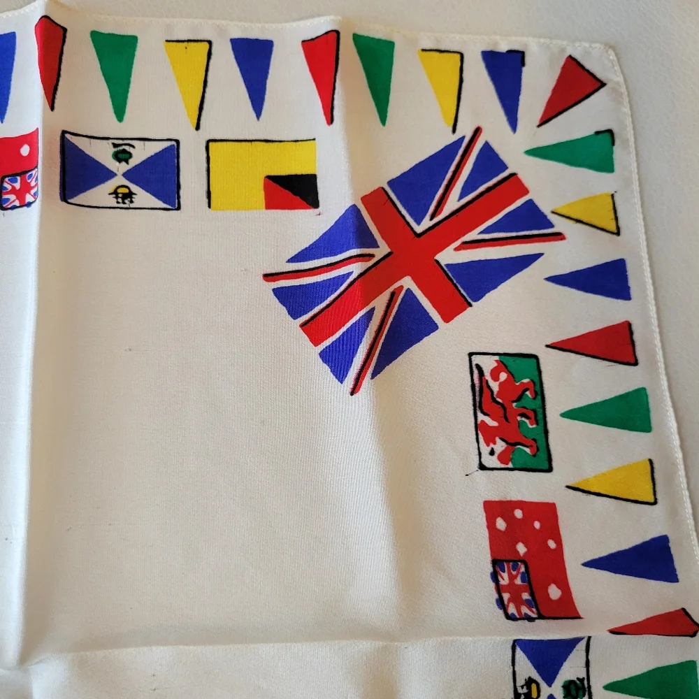 Vintage UK ~ Great Britain ~ Union Jack Hankie ~ Bandana ~ Bag Tie ~ Silk?